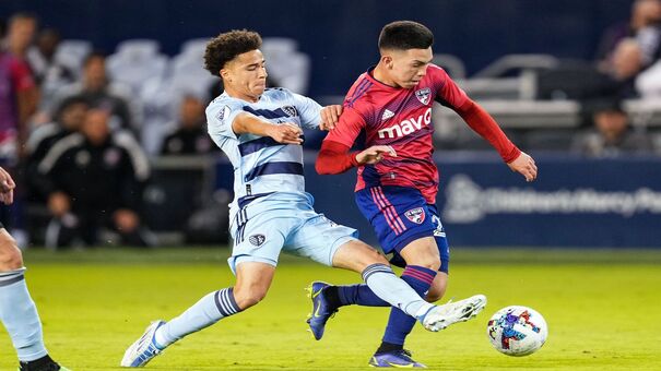 Nhận định Sporting Kansas vs Dallas 7h30 ngày 8/7 (Nhà nghề Mỹ 2024). Hãy đến F8BET cá cược bóng đá .